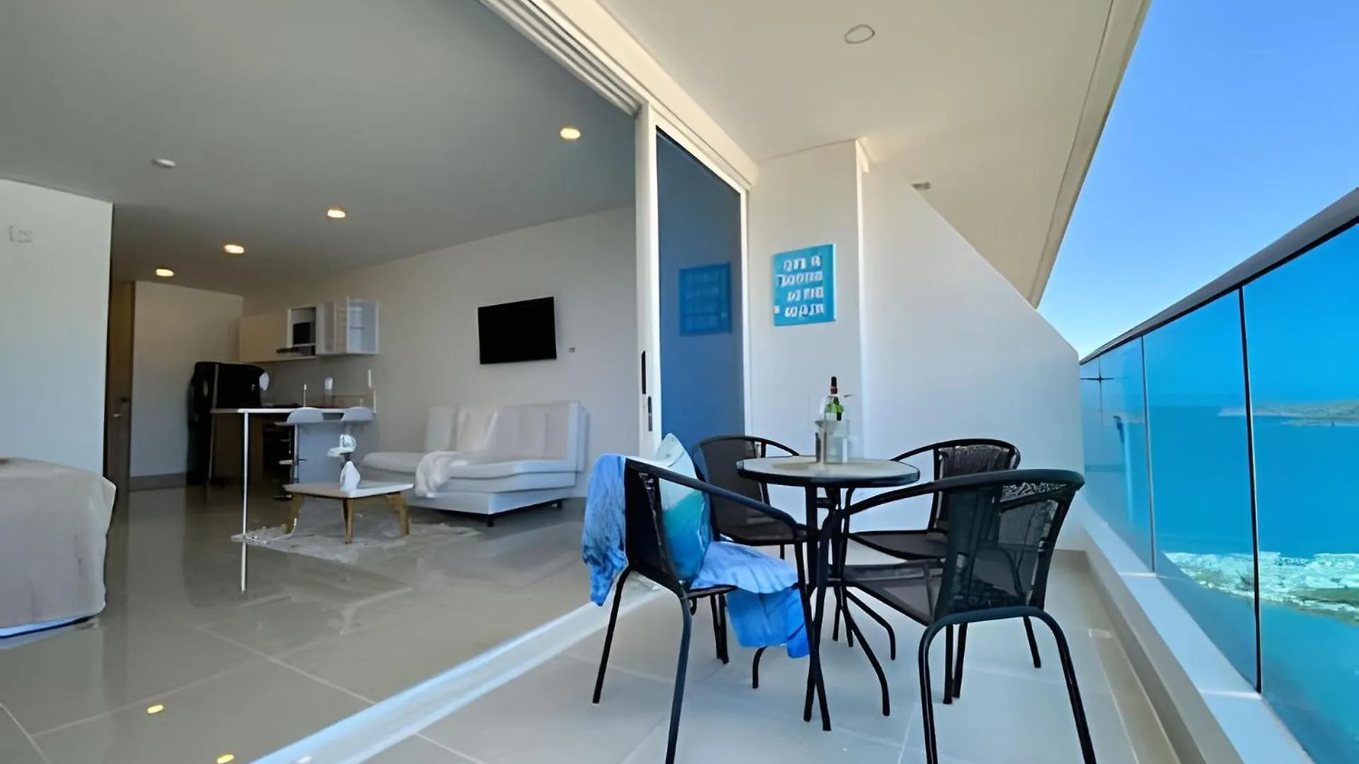 Apartasuites SOHO - Reserva del Mar Santa Marta  0*, Santa Marta (Magdalena)