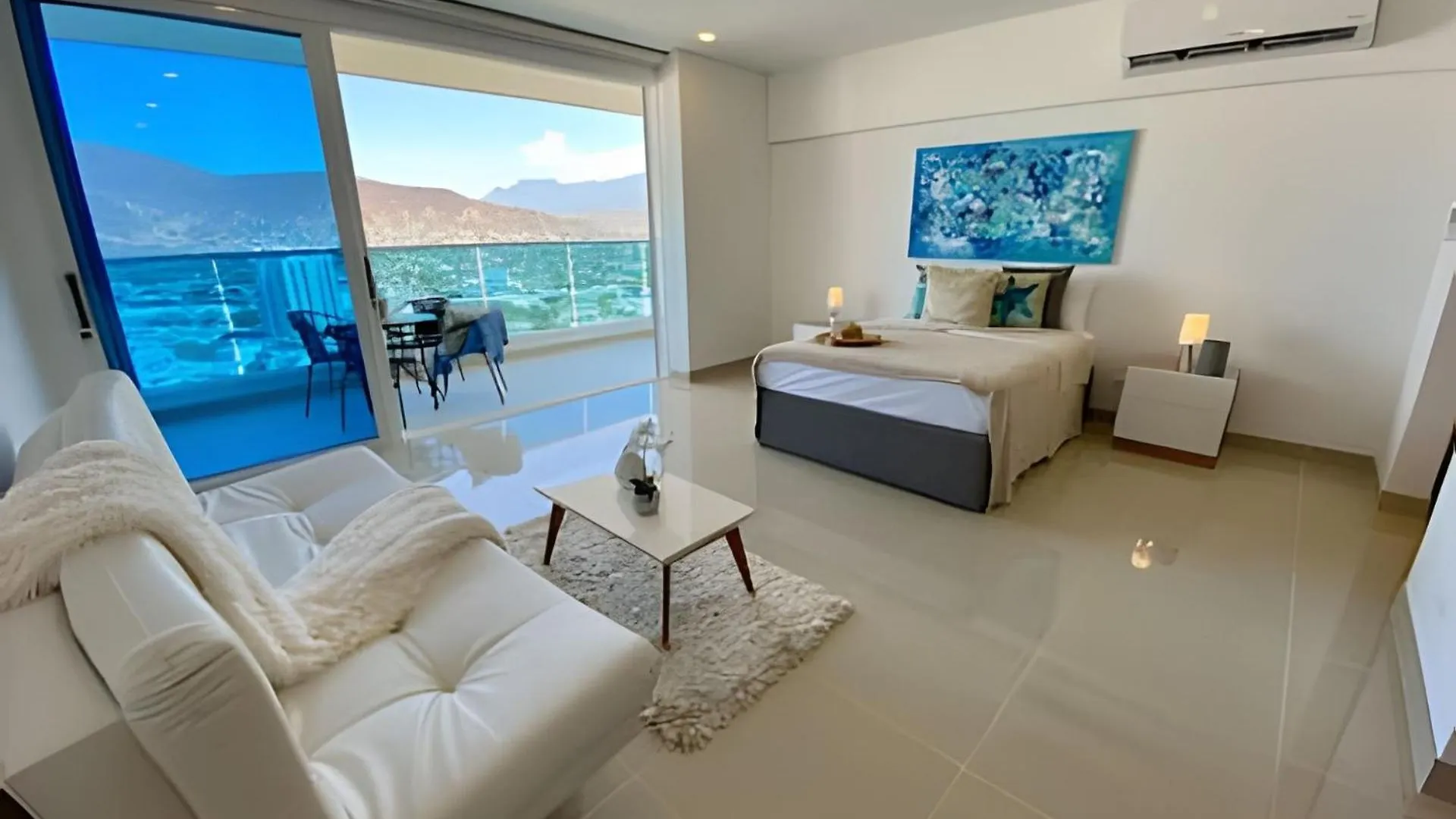 Apartasuites SOHO - Reserva del Mar Santa Marta